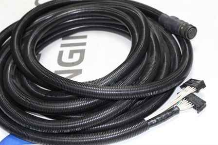 CABLE 1 ,  9,9 M - V.68047812