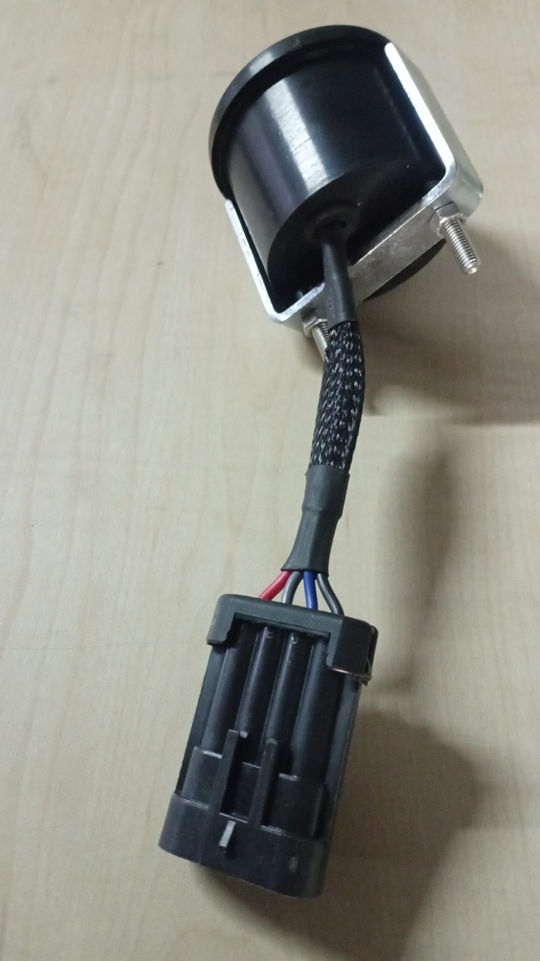  - C.BM90898